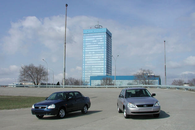 Главное здание завода ВАЗ. Автомобили Лада Калина 2. Новости, описание, видео.